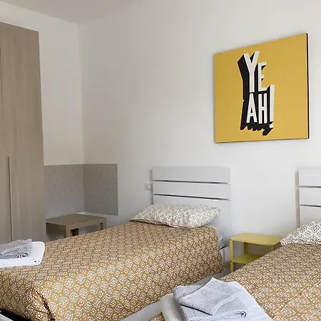 La Casetta Rossa - *