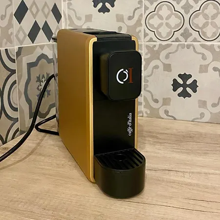 La Casetta Rossa - *