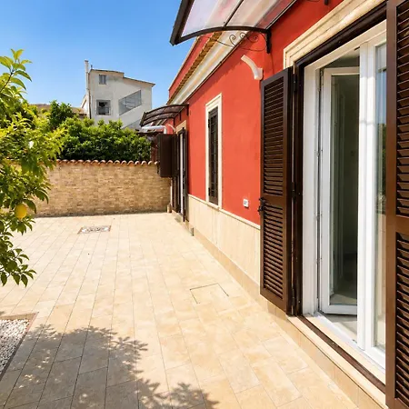 Holiday home La Casetta Rossa - Rome