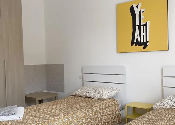 La Casetta Rossa - *